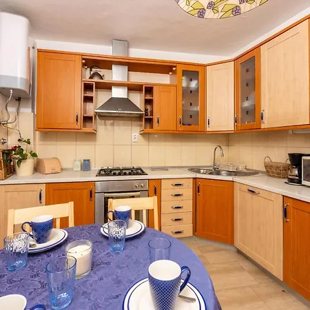 House Ferienhaus *