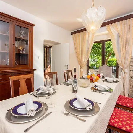 House Krnica