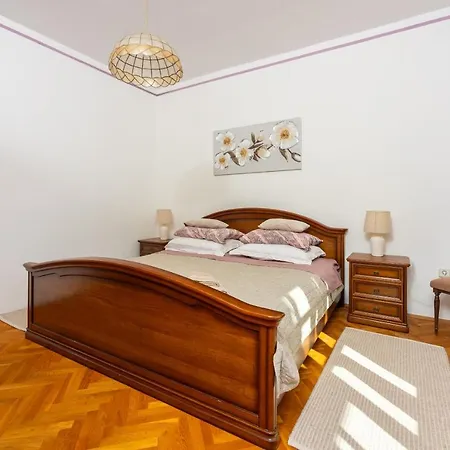 House * Krnica